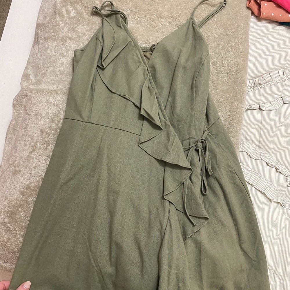 Olive Romper💚💚💚